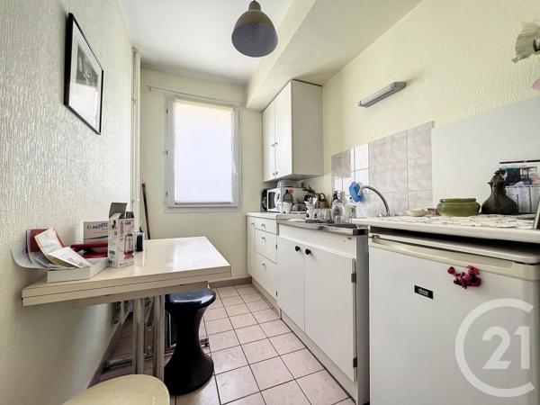 Appartement à vendre  2 pièces - 49,85 m2 TROYES - 10