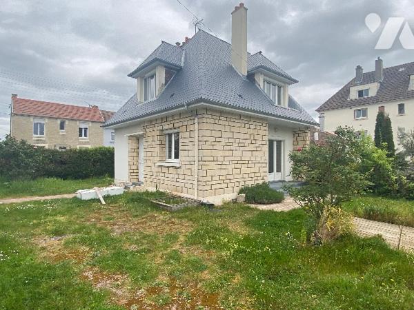 PROCHE CAEN DEMI LUNE MAISON INDIVIDUELLE F 4 LUMINEUSE AVEC TERRAIN