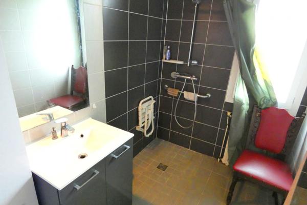 BELLE MASION 4 CHAMBRES Aurillac (15000)