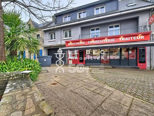 PLOUHINEC : Rare sur le marché d'un immeuble de centre-ville et Projet de division