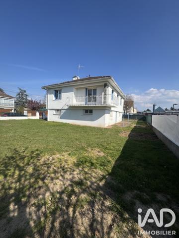 Maison à vendre 6 pièces 148 m² Balbigny