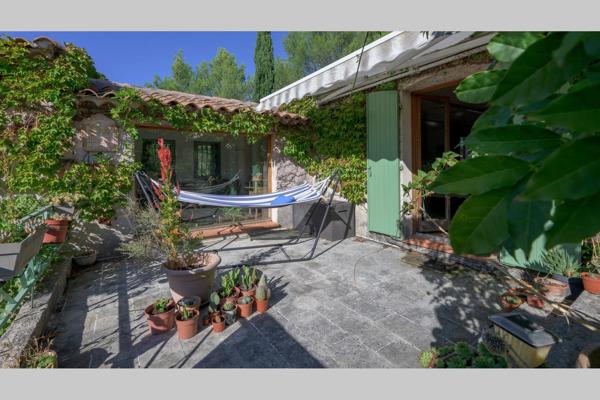 Maison
         9 pièces
        - 265 m² Bien prestige 995 000 € *