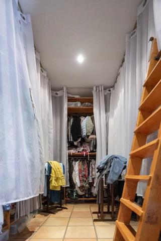 Maison
         9 pièces
        - 265 m² Bien prestige 995 000 € *