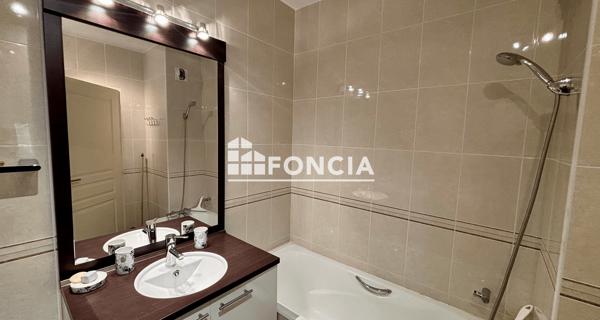 À vendre Appartement 3 pièces 79.98 m² - Aix-les-bains 73100