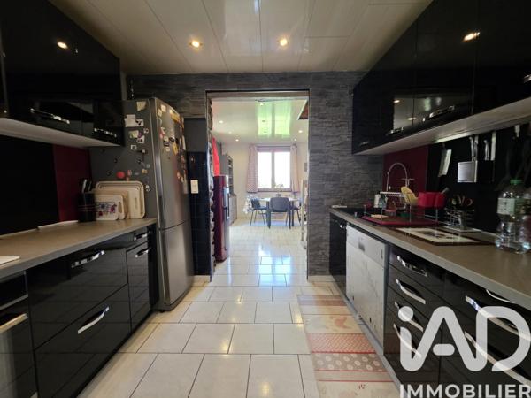 Maison à vendre 9 pièces 165 m² Issancourt-et-Rumel