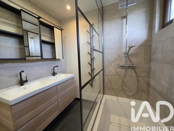 Maison à vendre 9 pièces 165 m² Issancourt-et-Rumel