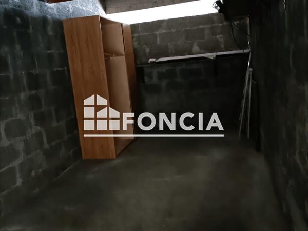 Location Parking 20 m² - 25 STALINGRAD Grenoble 38100