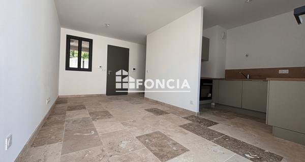 Location Appartement 2 pièces 41.1 m² - Saint-rémy-de-provence 13100