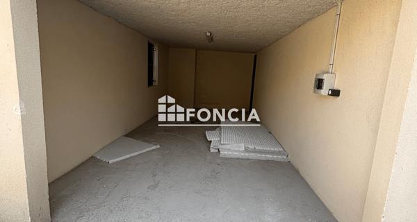 Location Appartement 2 pièces 41.1 m² - Saint-rémy-de-provence 13100