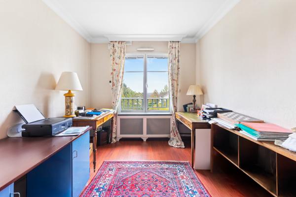 Divonne-les-Bains (01220) Appartement de standing 3 chambres - Centre ville