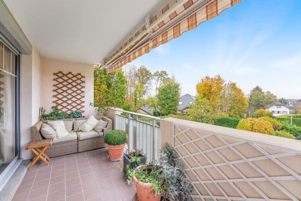 Divonne-les-Bains (01220) Appartement de standing 3 chambres - Centre ville