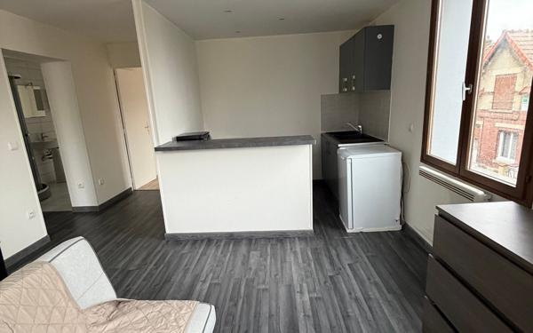 Appartement à louer    3 pièces • 51 m2 Saint-Quentin