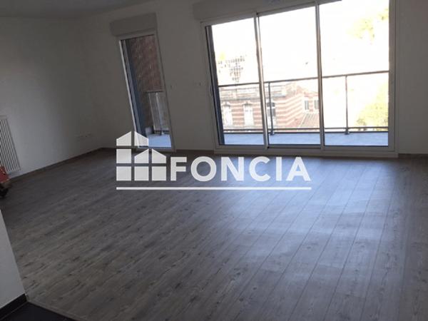 Location Appartement 3 pièces 75.45 m² - 55 RUE MILHOMME Valenciennes 59300