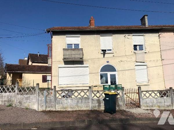 Quartier Les Charreaux, ensemble immobilier de rapport, idéal pour investisseur, entièrement lo...