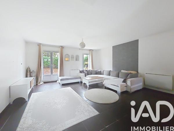 Maison à vendre 5 pièces 102 m² Champs-sur-Marne