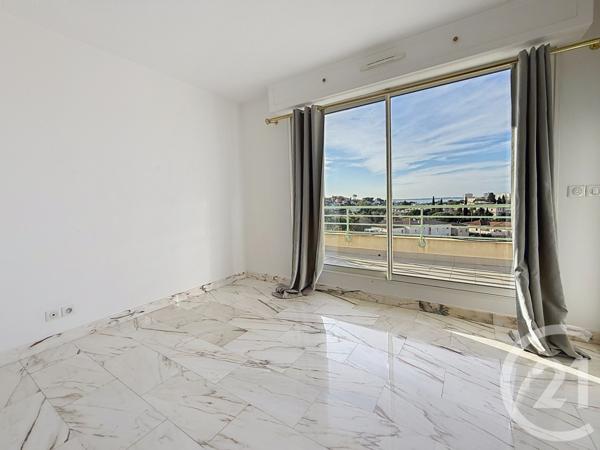 Appartement F4 à vendre  4 pièces - 125,13 m2 ANTIBES - 06