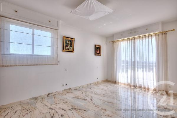 Appartement F4 à vendre  4 pièces - 125,13 m2 ANTIBES - 06