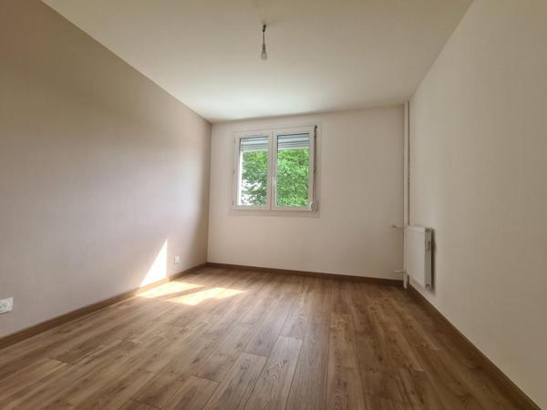 Location Appartement 4 pièces 68.56 m² - ÉPinal 88000