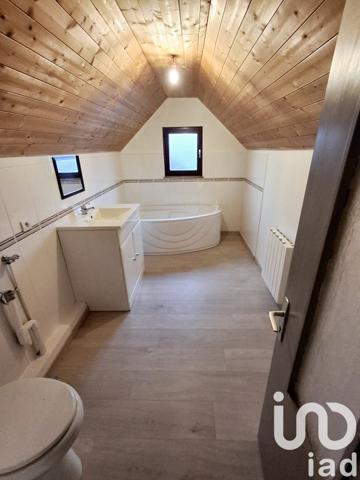 Maison de village 4 pièces de 63 m² à Quillebeuf-sur-Seine (27680)