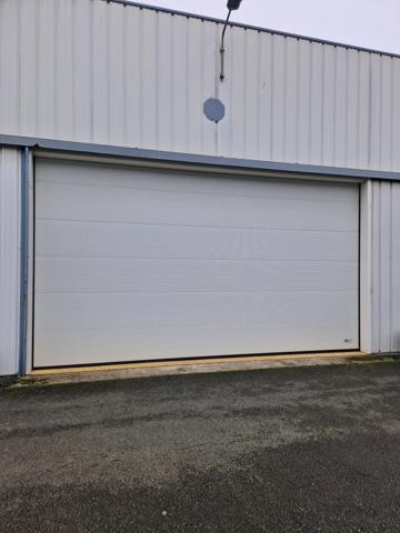 Local D’activité 960m² – Cholet