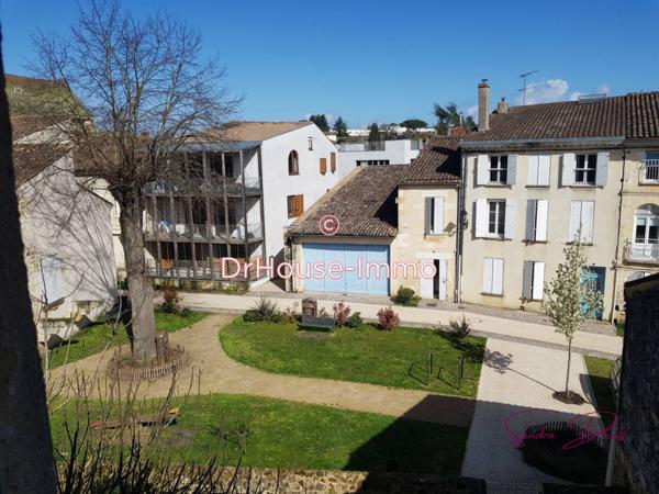 Parking / Box à vendre de 110 m²