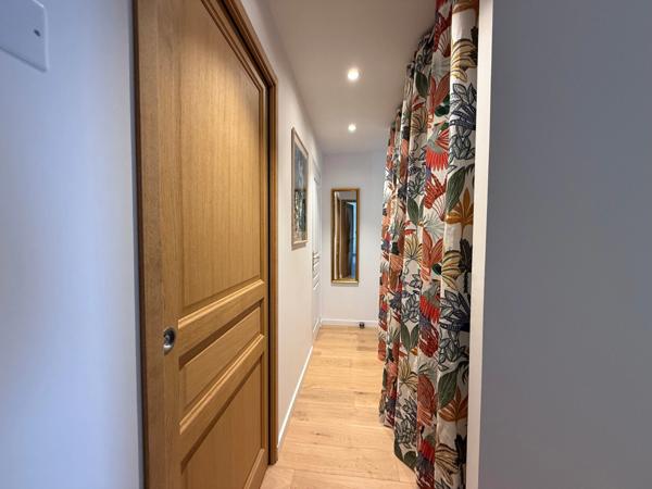 BEGMEIL (29) – Maison familiale rénovée avec prestations modernes, 5 chambres et terrasse plein sud à 700 m de la plage