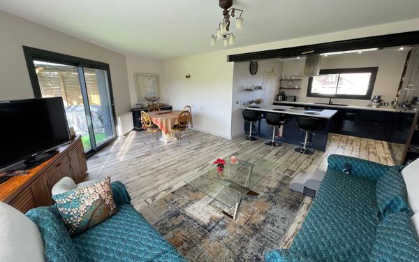 Maison à vendre    4 pièces •  Rivière-Saas-et-Gourby