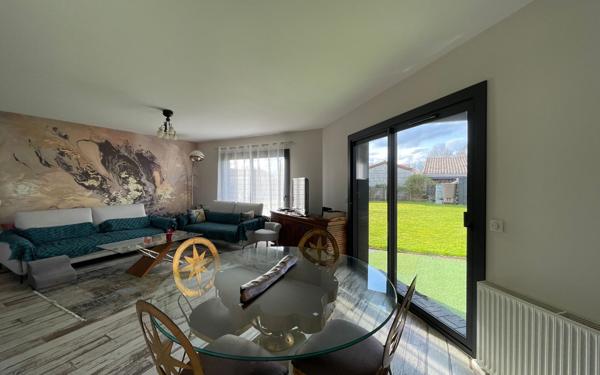 Maison à vendre    4 pièces •  Rivière-Saas-et-Gourby