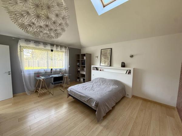 Vente Maison 5 pièces 188 m2 à Saint-Étienne-de-Montluc