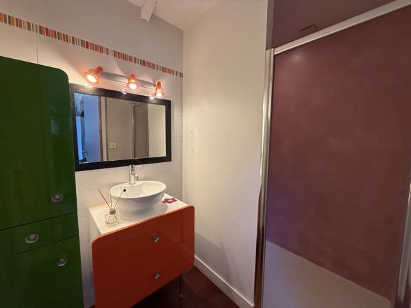 Vente Maison 5 pièces 188 m2 à Saint-Étienne-de-Montluc
