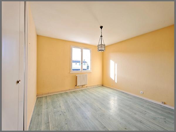 Maison à vendre 5 pièces (63)