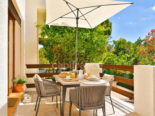 Villa méditerranéenne à vendre 7 pièces, 215 m² CANET EN ROUSSILLON (66) avec potentiel 2 logements, terrasses, jardin et garage