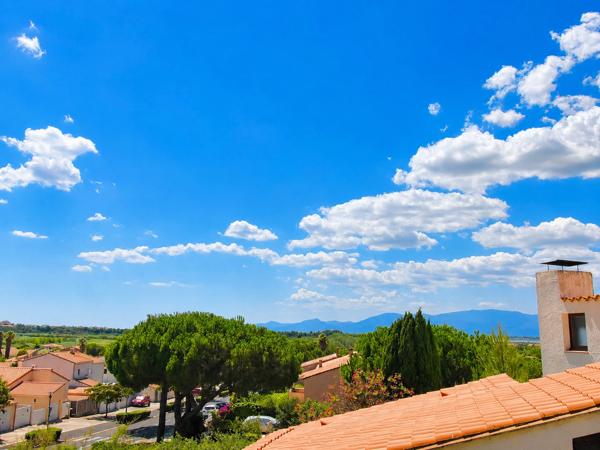 Villa méditerranéenne à vendre 7 pièces, 215 m² CANET EN ROUSSILLON (66) avec potentiel 2 logements, terrasses, jardin et garage