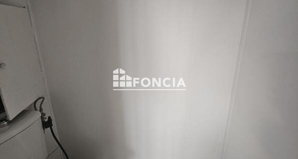 Location Appartement 3 pièces 65.42 m² - Charenton-le-pont 94220