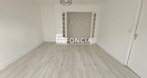 Location Appartement 3 pièces 65.42 m² - Charenton-le-pont 94220