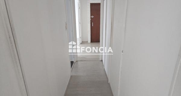 Location Appartement 3 pièces 65.42 m² - Charenton-le-pont 94220