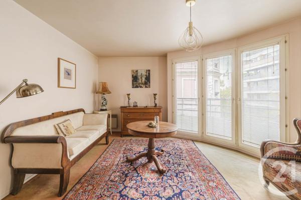 Appartement à vendre  3 pièces - 70,86 m2 PARIS - 75011
