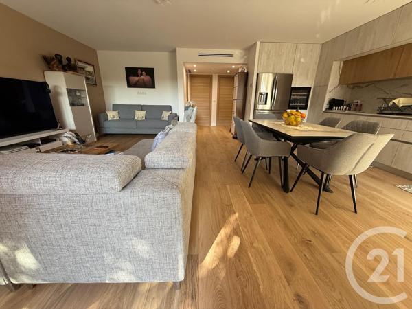 Appartement F3 à vendre  3 pièces - 82,33 m2 ROQUEBRUNE CAP MARTIN - 06