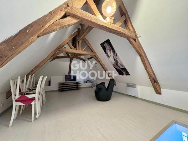 SUR LA CHARMANTE COMMUNE D'ANNEBAULT, MAGNIFIQUE MAISON NORMANDE AVEC TERRAIN !