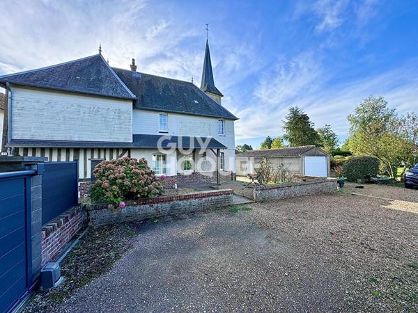 SUR LA CHARMANTE COMMUNE D'ANNEBAULT, MAGNIFIQUE MAISON NORMANDE AVEC TERRAIN !