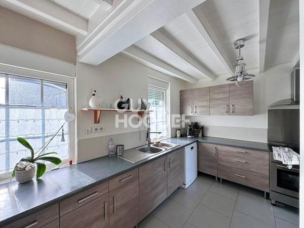 SUR LA CHARMANTE COMMUNE D'ANNEBAULT, MAGNIFIQUE MAISON NORMANDE AVEC TERRAIN !