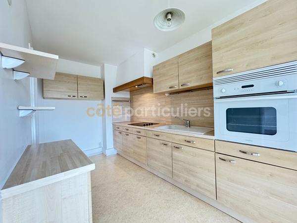 Vente
                Appartement87,91 m² - 4 Pièces -
                    ORLEANS (45000)