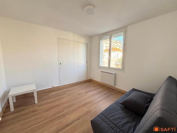 Maison de ville, 4 chambres, jardin et garage!