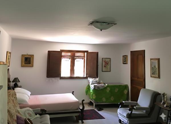 Maison 11 pièces - 217 m²