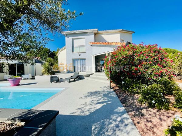 Vente
                Maison200 m² - 6 Pièces -
                    BRESSOLS (82710)