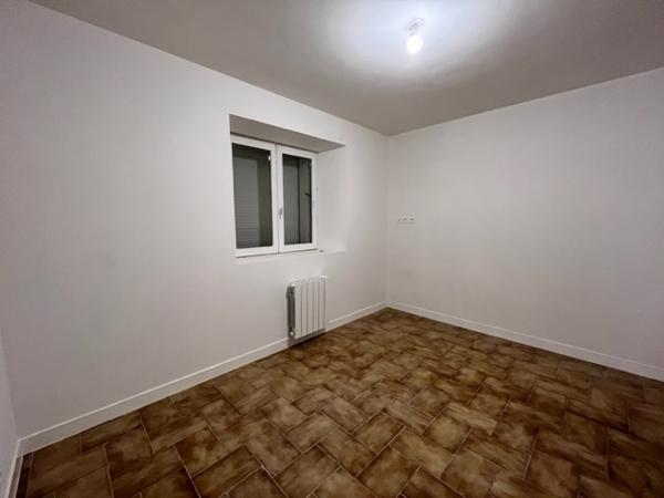 Maison à louer Mur De Bretagne : 4 pièces, 121m² avec 3 chambre(s) à 847€ - AJP Immobilier Pontivy