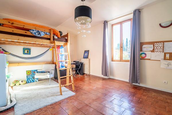 Bastide de caractère de 334 m² avec gîte et piscine sur 1,3 ha Rieux minervois