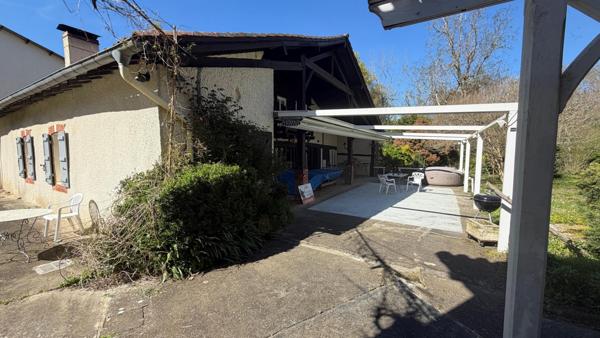 Mont de marsan limitrophe Mazzerolle