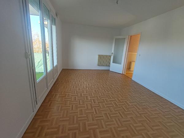 Appartement Chambray Les Tours 2 pièce(s) 49.4 m2