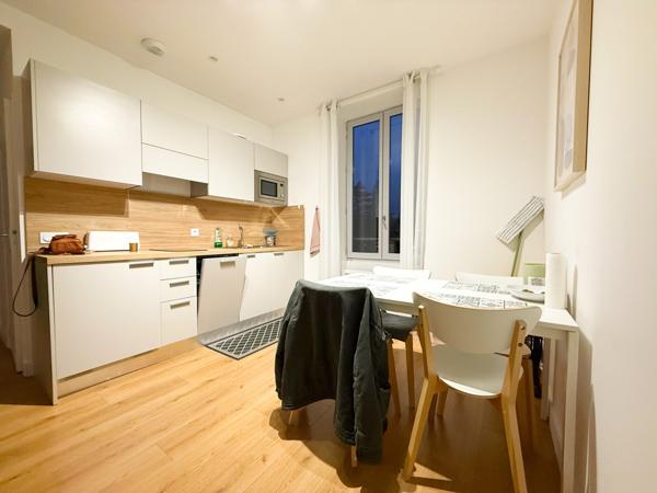 Collonges-au-Mont-d'Or (69660) GARE COLLONGES - Appartement T2 meublé